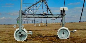 Rodas e trilhos de rodas em rega mecanizada